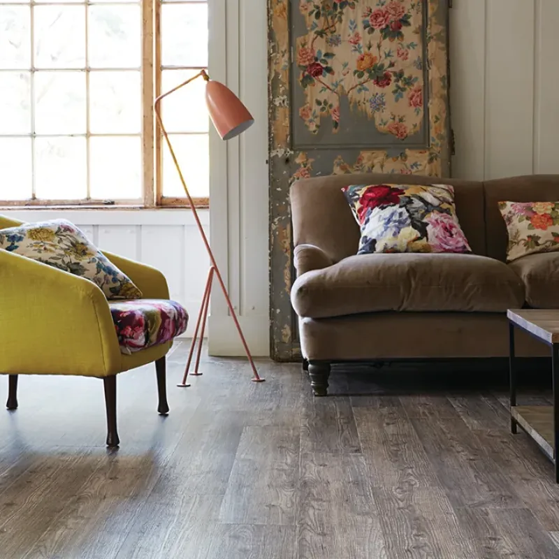 guset room lvt floor